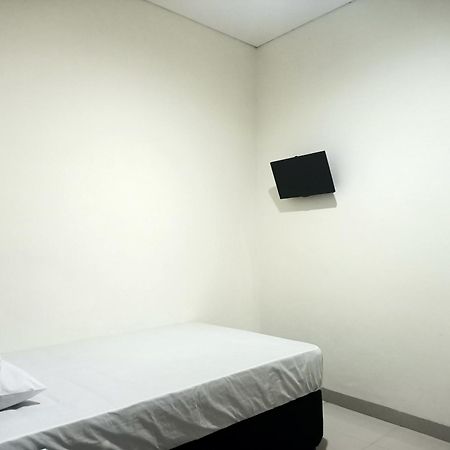 Oyo 93538 Millow Kost Near Gedung Rektorat Iain Parepare Екстериор снимка