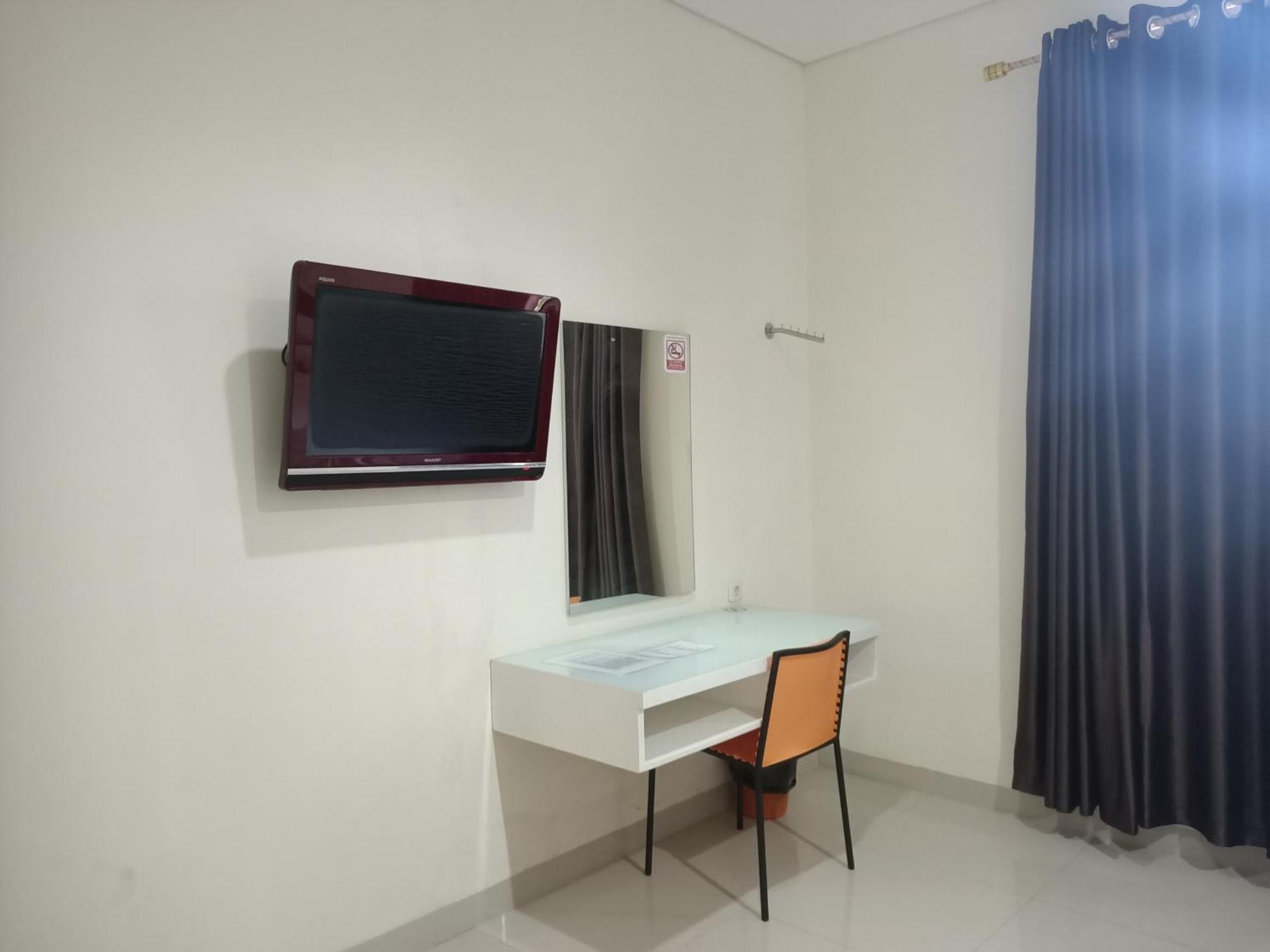 Oyo 93538 Millow Kost Near Gedung Rektorat Iain Parepare Екстериор снимка